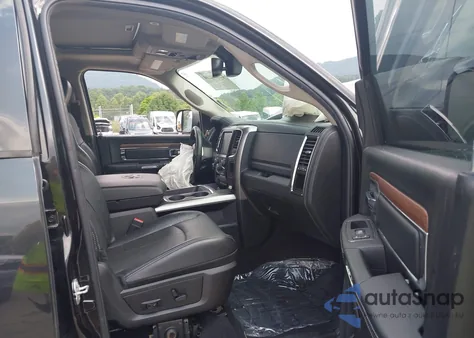 2018 Ram 2500 Laramie 4X4 6'4 Box from USA, damaged, VIN 3C6UR5NL7JG190522